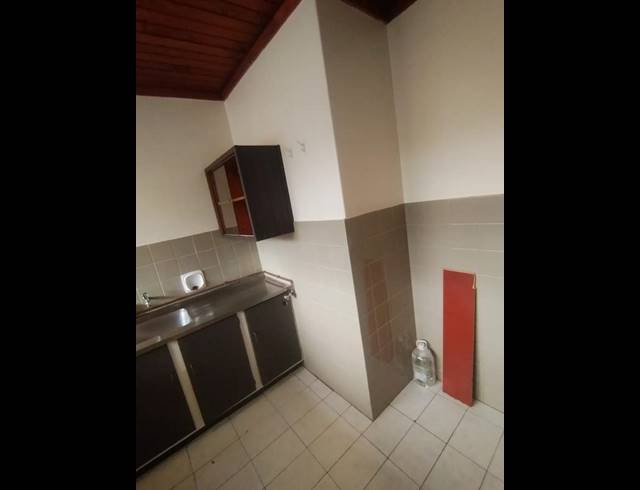 1 BEDROOM PROPERTY TO RENT IN WINDSOR EAST